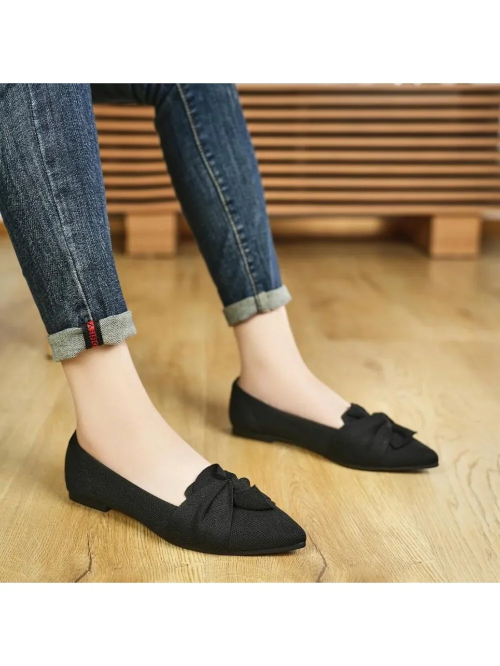 Women's Black Pointed Toe Ballet Flats with Bow Comfortable Knit Dressy Shoes